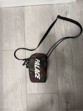 Palace Camo Sling Sack Bag SS18 - Green Camo